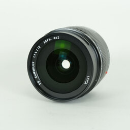 Panasonic LEICA DG SUMMILUX 12mm / F1.4 ASPH.