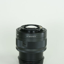 Canon EF-M15-45mm F3.5-6.3 IS STM Canon EF-M15-45mm F3.5-6.3 IS STM