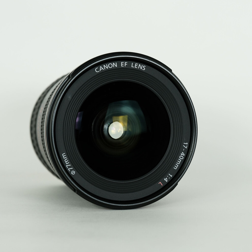 Canon EF17-40mm F4L USM Canon EF17-40mm F4L USM