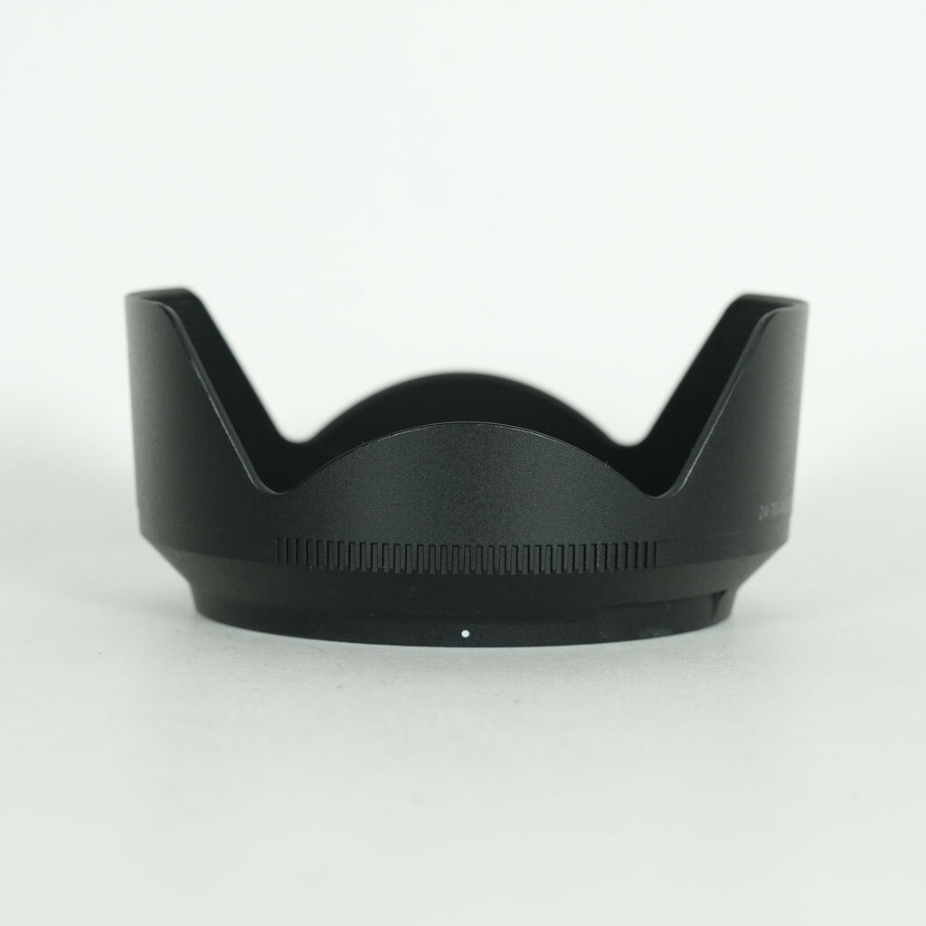 Nikon NIKKOR Z 24-70mm f/4 S Nikon NIKKOR Z 24-70mm f/4 S