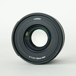 Panasonic LUMIX S 50mm F1.8 Panasonic LUMIX S 50mm F1.8