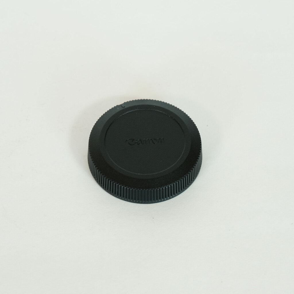 Canon RF50mm F1.8 STM