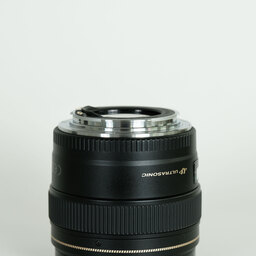 Canon EF85mm F1.8 USM