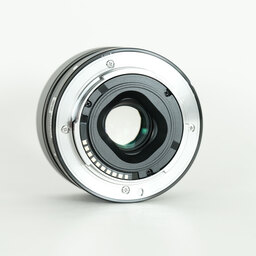 SONY E 35mm F1.8 OSS SEL35F18