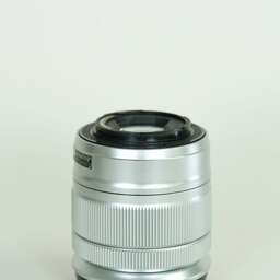 FUJIFILM フジノン XC16-50mm F3.5-5.6 OIS シルバー FUJIFILM フジノン XC16-50mm F3.5-5.6 OIS シルバー