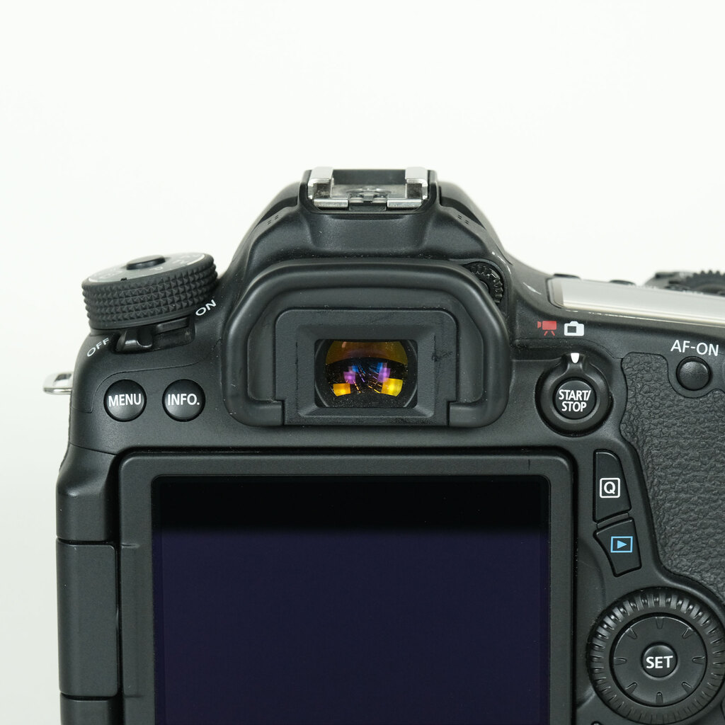 Canon EOS 70D Canon EOS 70D