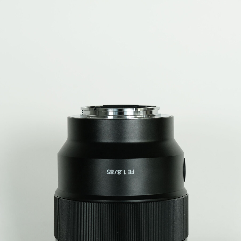 SONY FE 85mm F1.8 SEL85F18