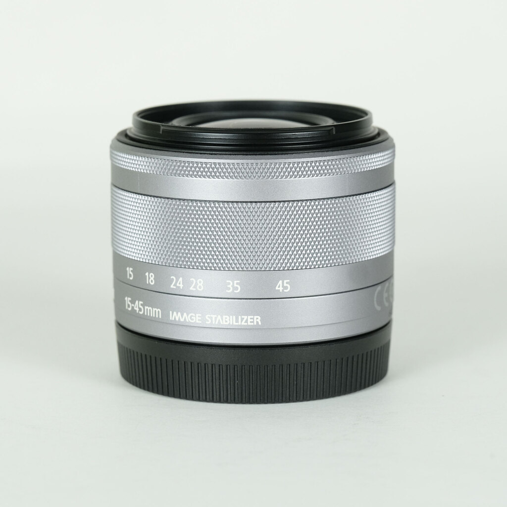 Canon EF-M15-45mm F3.5-6.3 IS STM