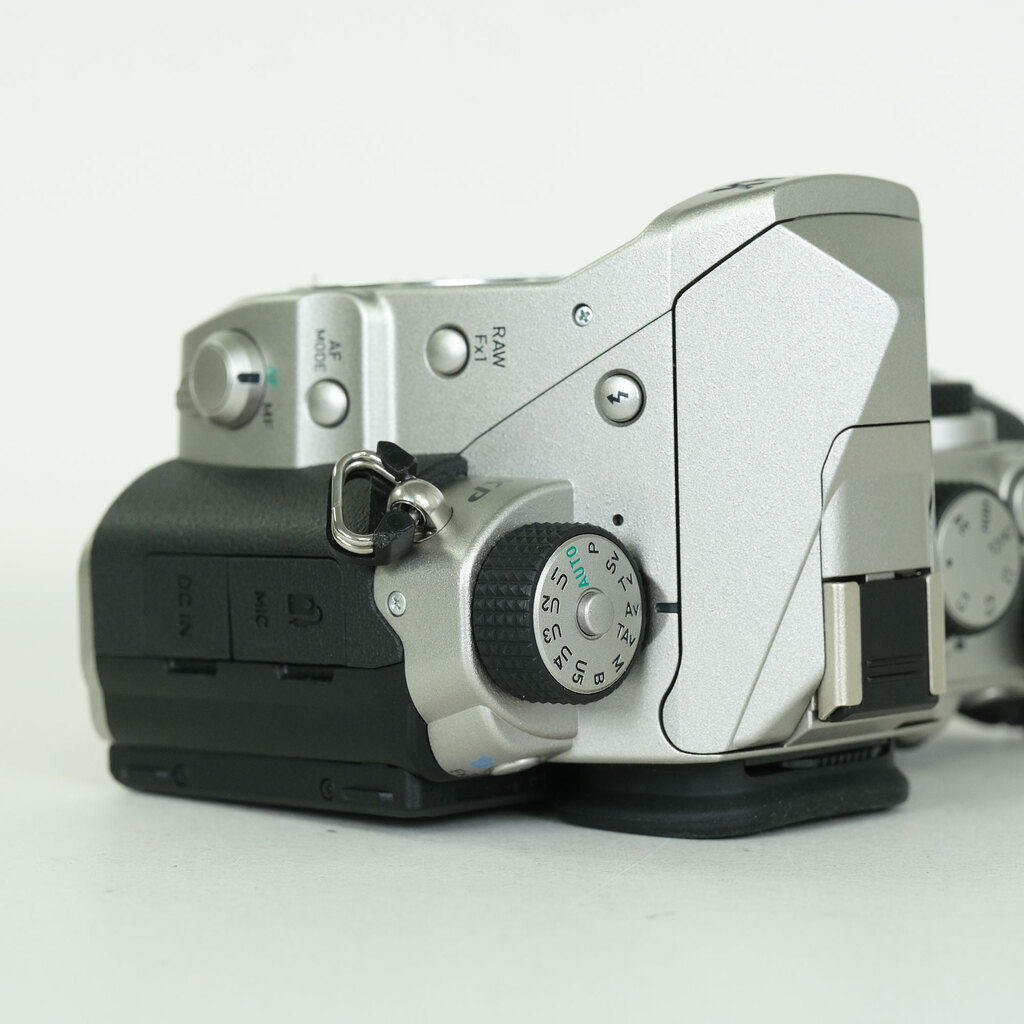 PENTAX KP ボディ シルバー PENTAX KP ボディ シルバー