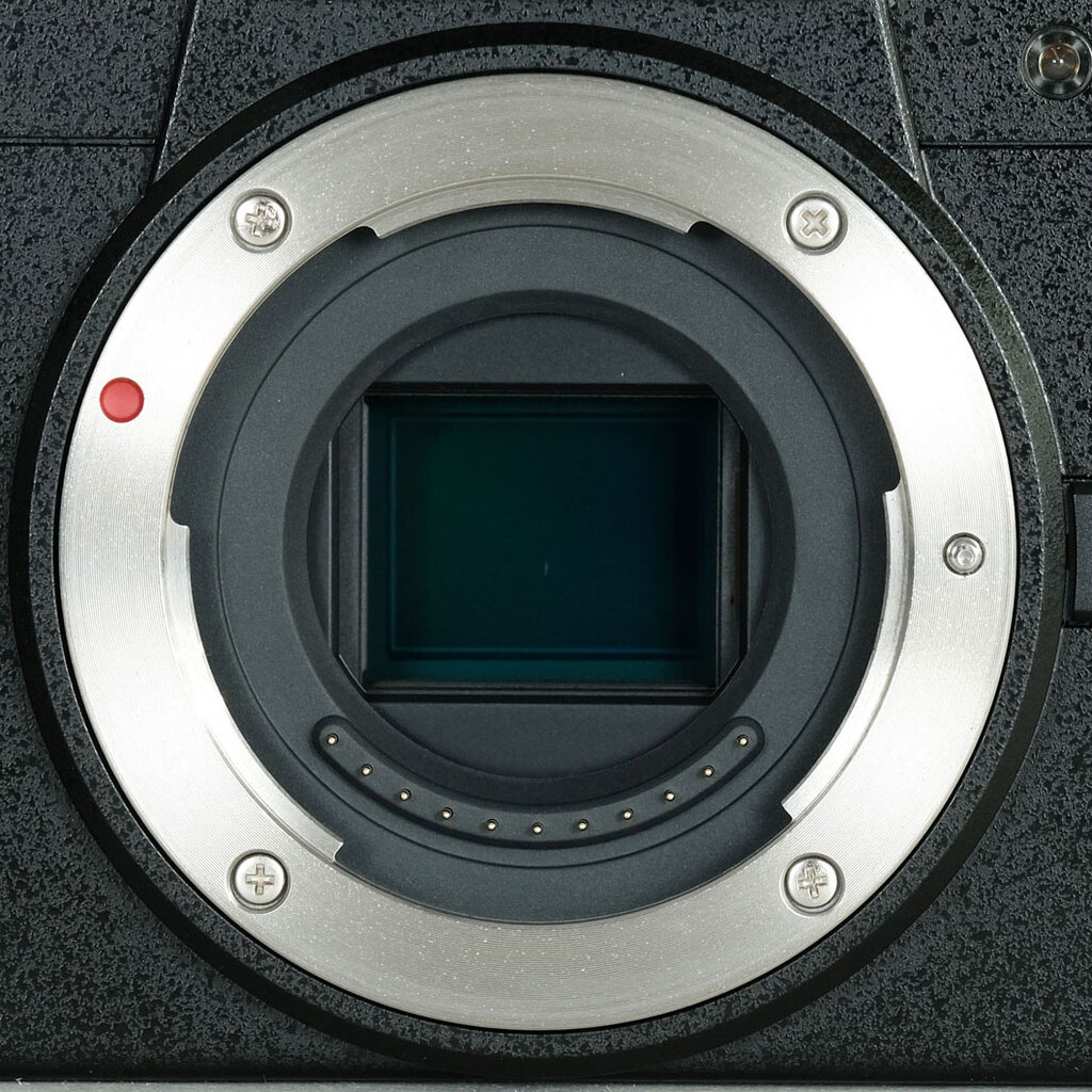 Panasonic LUMIX DC-G100V 標準ズームレンズ ＋ トライポッドグリップキット