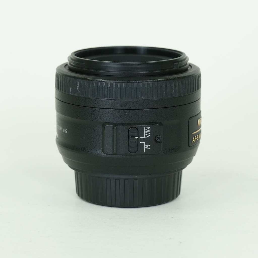 Nikon AF-S DX NIKKOR 35mm f/1.8G