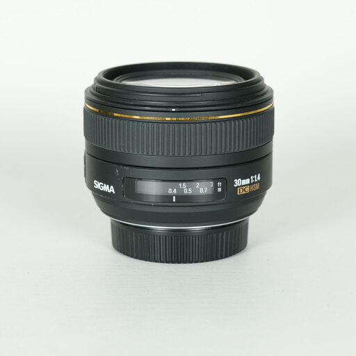 SIGMA 30mm F1.4EX DC HSM (ニコンF用)