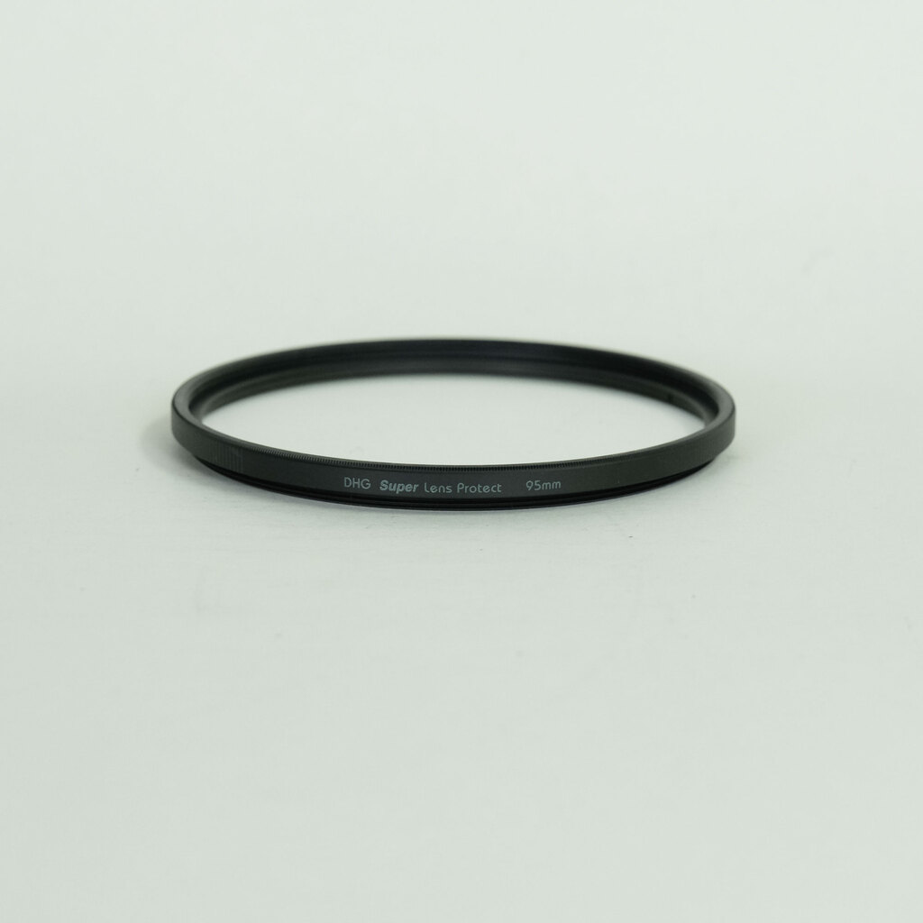 Nikon AF-S NIKKOR 200-500mm f/5.6E ED VR Nikon AF-S NIKKOR 200-500mm f/5.6E ED VR