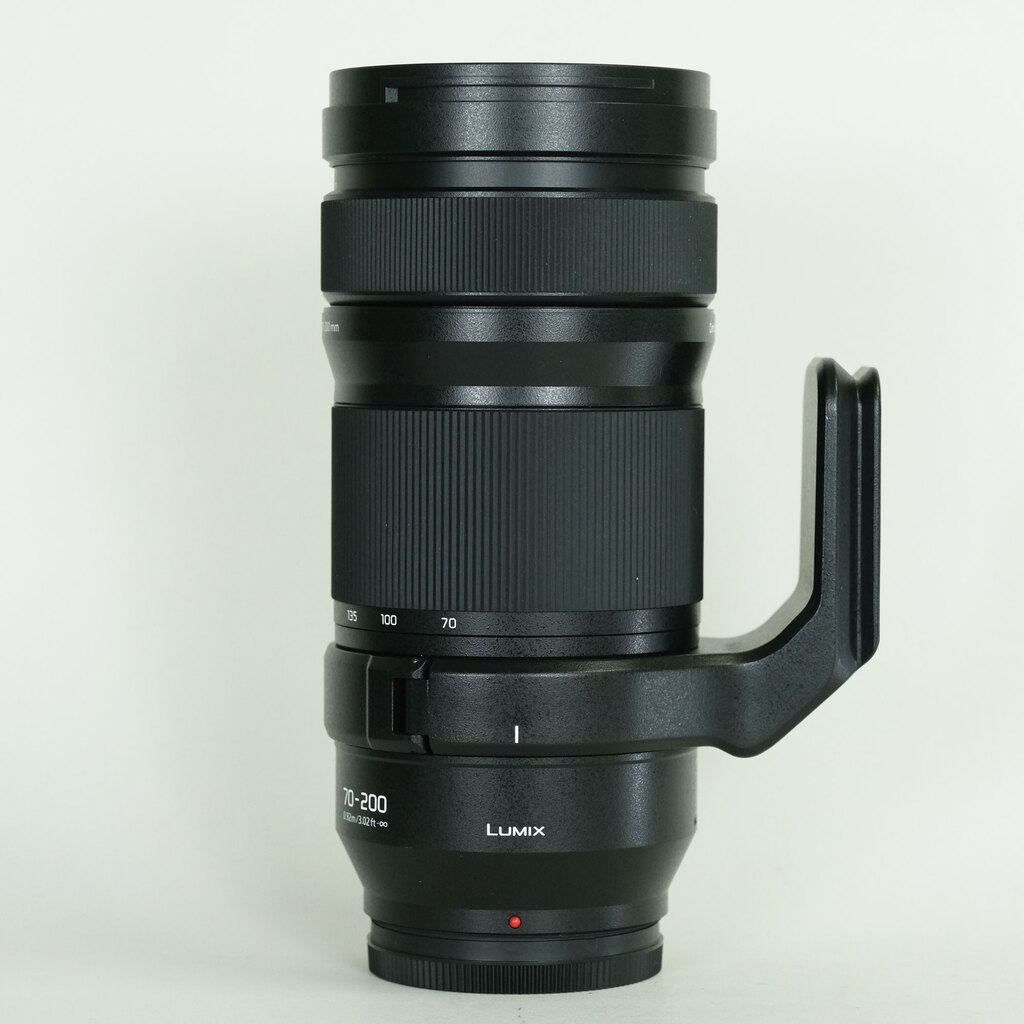 Panasonic LUMIX S PRO 70-200mm F4 O.I.S. Panasonic LUMIX S PRO 70-200mm F4 O.I.S.