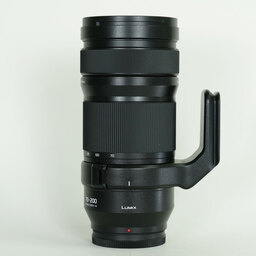 Panasonic LUMIX S PRO 70-200mm F4 O.I.S. Panasonic LUMIX S PRO 70-200mm F4 O.I.S.