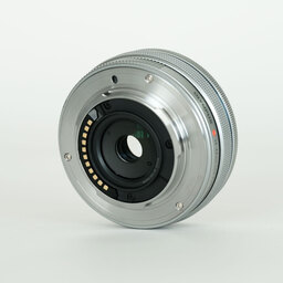 OLYMPUS M.ZUIKO DIGITAL ED 14-42mm F3.5-5.6 EZ シルバー