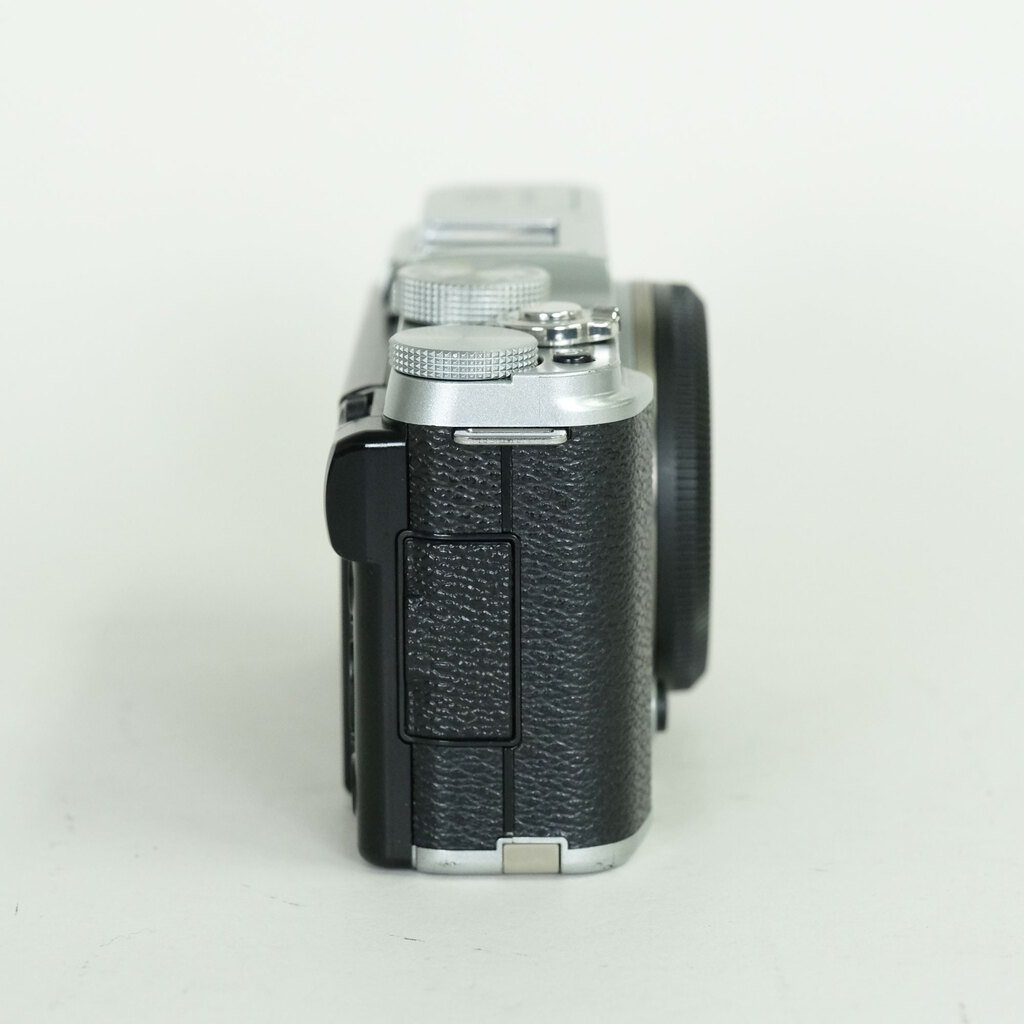 FUJIFILM X-M1 ボディ シルバー