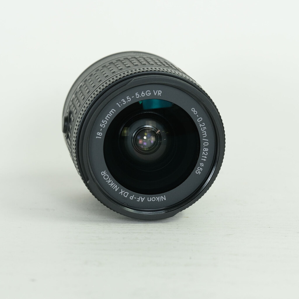 Nikon AF-P DX NIKKOR 18-55mm F3.5-5.6G VR
