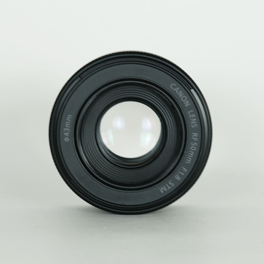 Canon RF50mm F1.8 STM