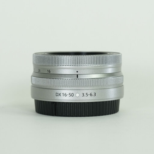 Nikon NIKKOR Z DX 16-50mm f/3.5-6.3 VR Nikon NIKKOR Z DX 16-50mm f/3.5-6.3 VR