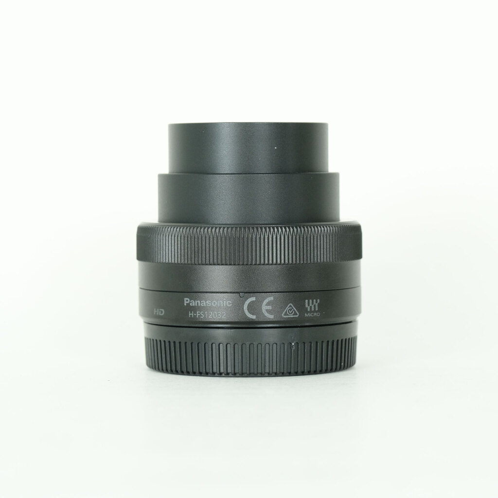 LUMIX G VARIO 12-32mm/F3.5-5.6 ASPH./MEGA O.I.S. H-FS12032