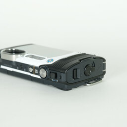 OLYMPUS STYLUS TG-870 Tough WHT ホワイト OLYMPUS STYLUS TG-870 Tough WHT ホワイト