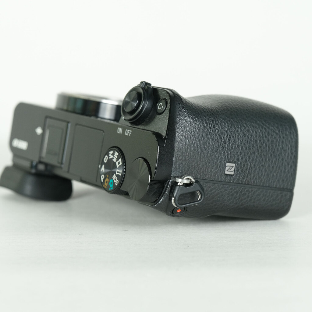 SONY α6000(ILCE-6000) SONY α6000(ILCE-6000)