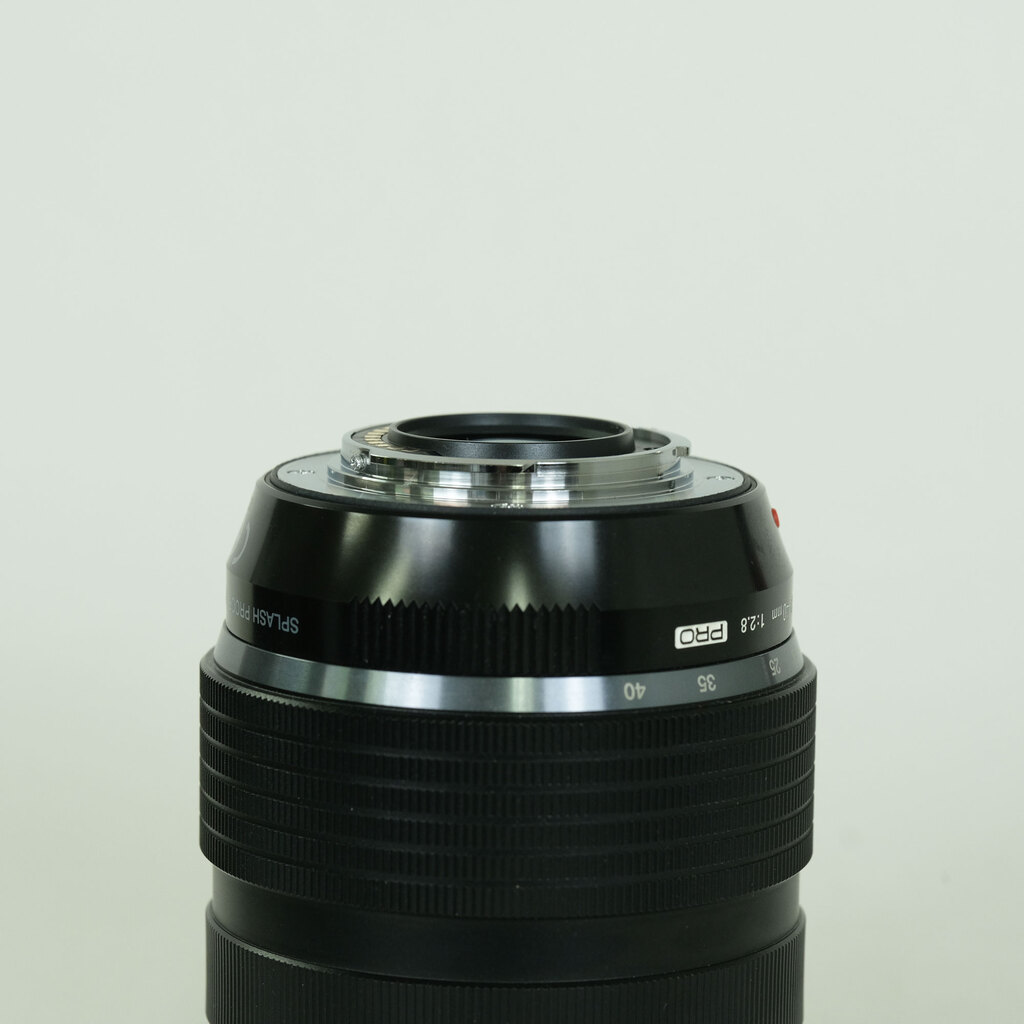 OLYMPUS M.ZUIKO DIGITAL ED 12-40mm F2.8 PRO OLYMPUS M.ZUIKO DIGITAL ED 12-40mm F2.8 PRO