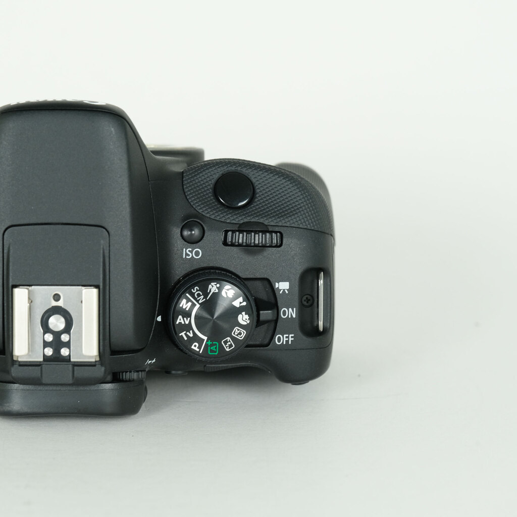 Canon EOS Kiss X7の出品 | ONE SCENE（ワンシーン）