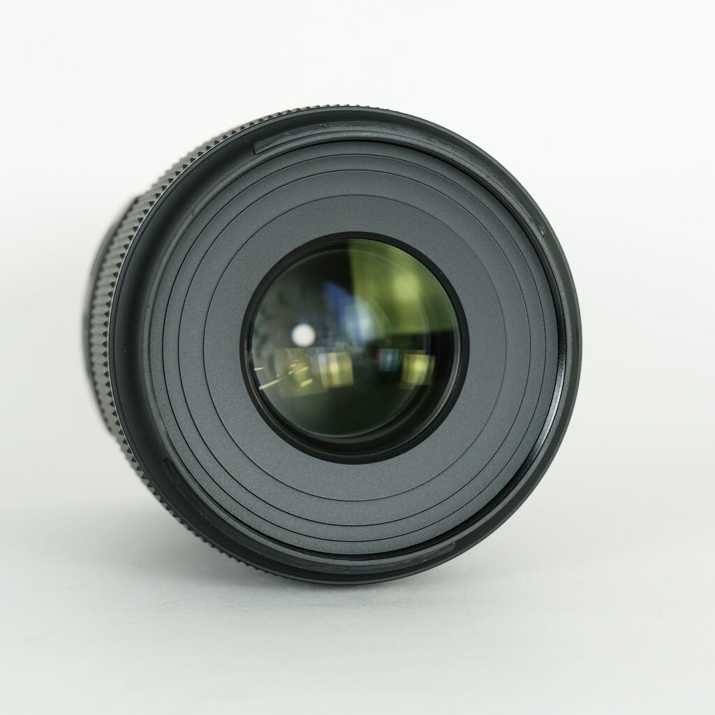 TAMRON 90mm F/2.8 Di III MACRO VXD [ソニーE用]