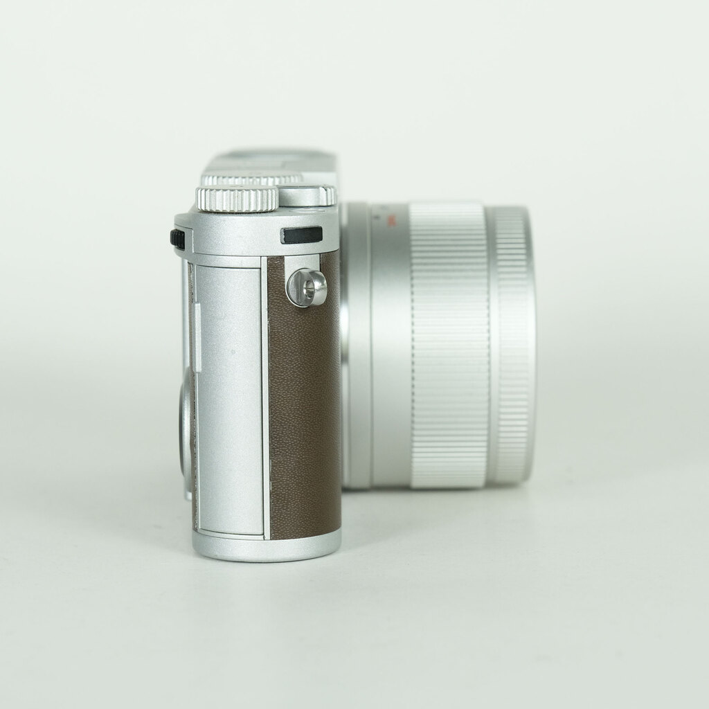 LEICA X(Typ113) シルバーの出品 | ONE SCENE（ワンシーン）