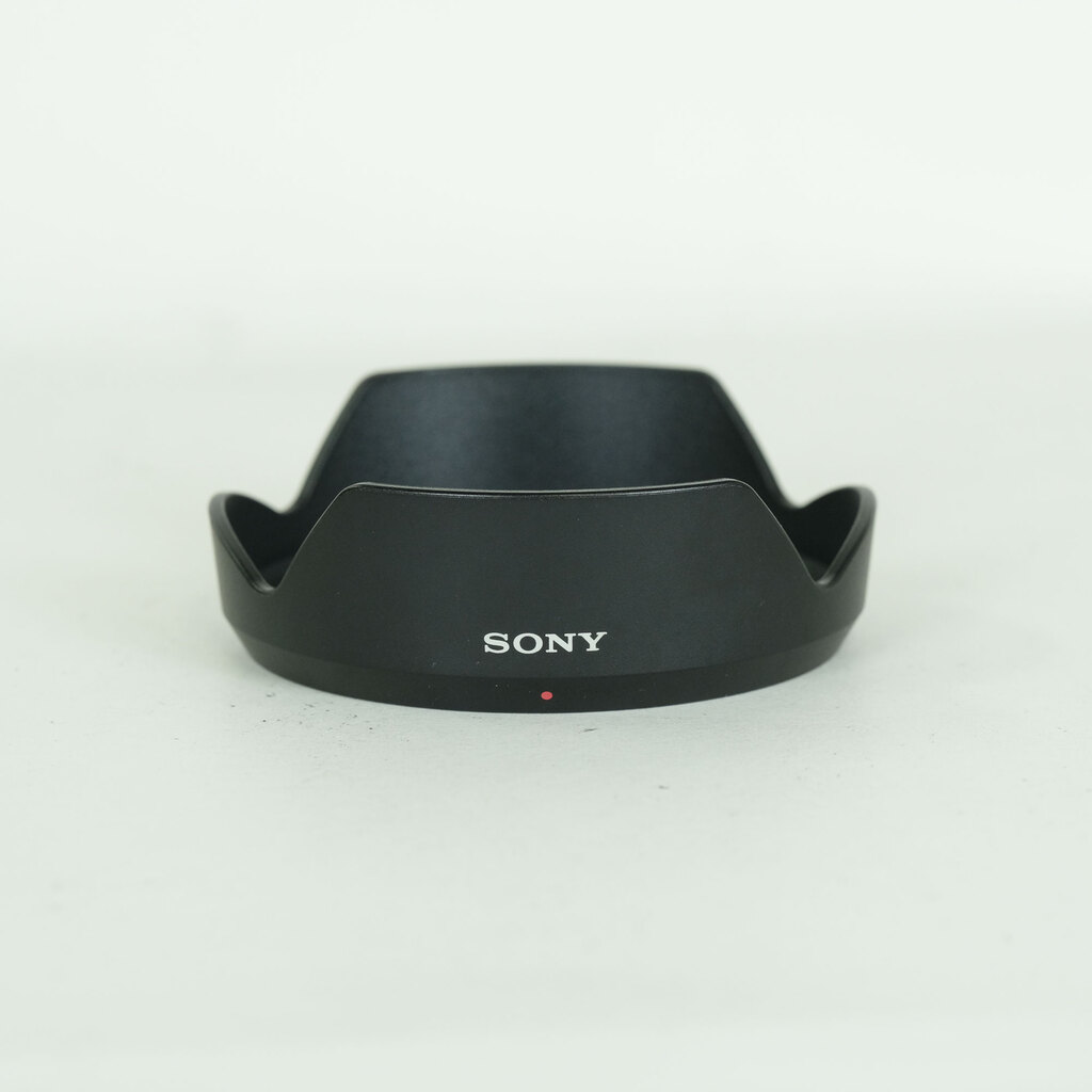 SONY E 11mm F1.8 SEL11F18