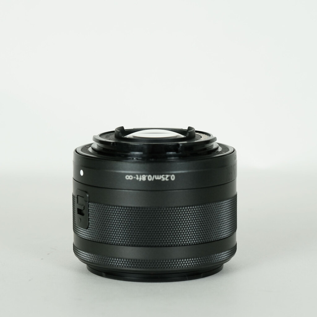 Canon EF-M15-45mm F3.5-6.3 IS STM