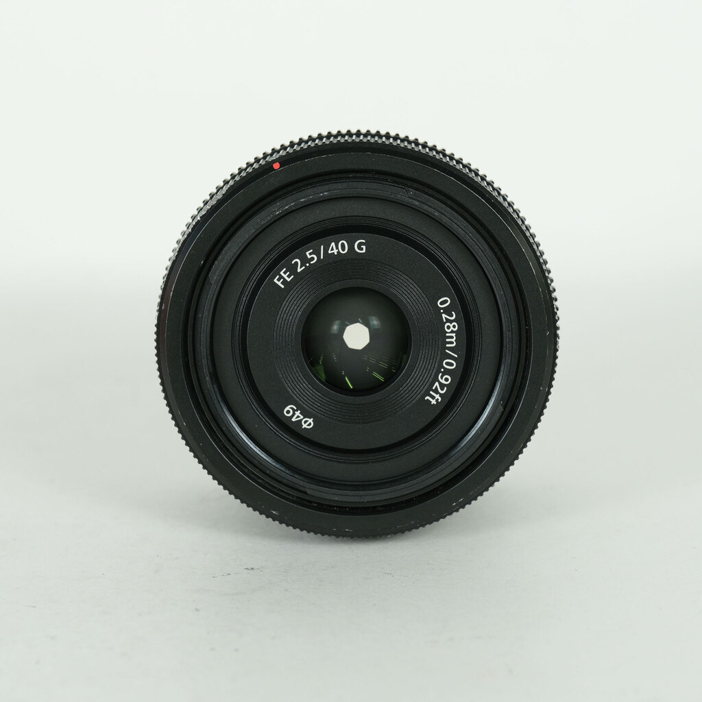SONY FE 40mm F2.5 G SEL40F25Gの出品 | ONE SCENE（ワンシーン）