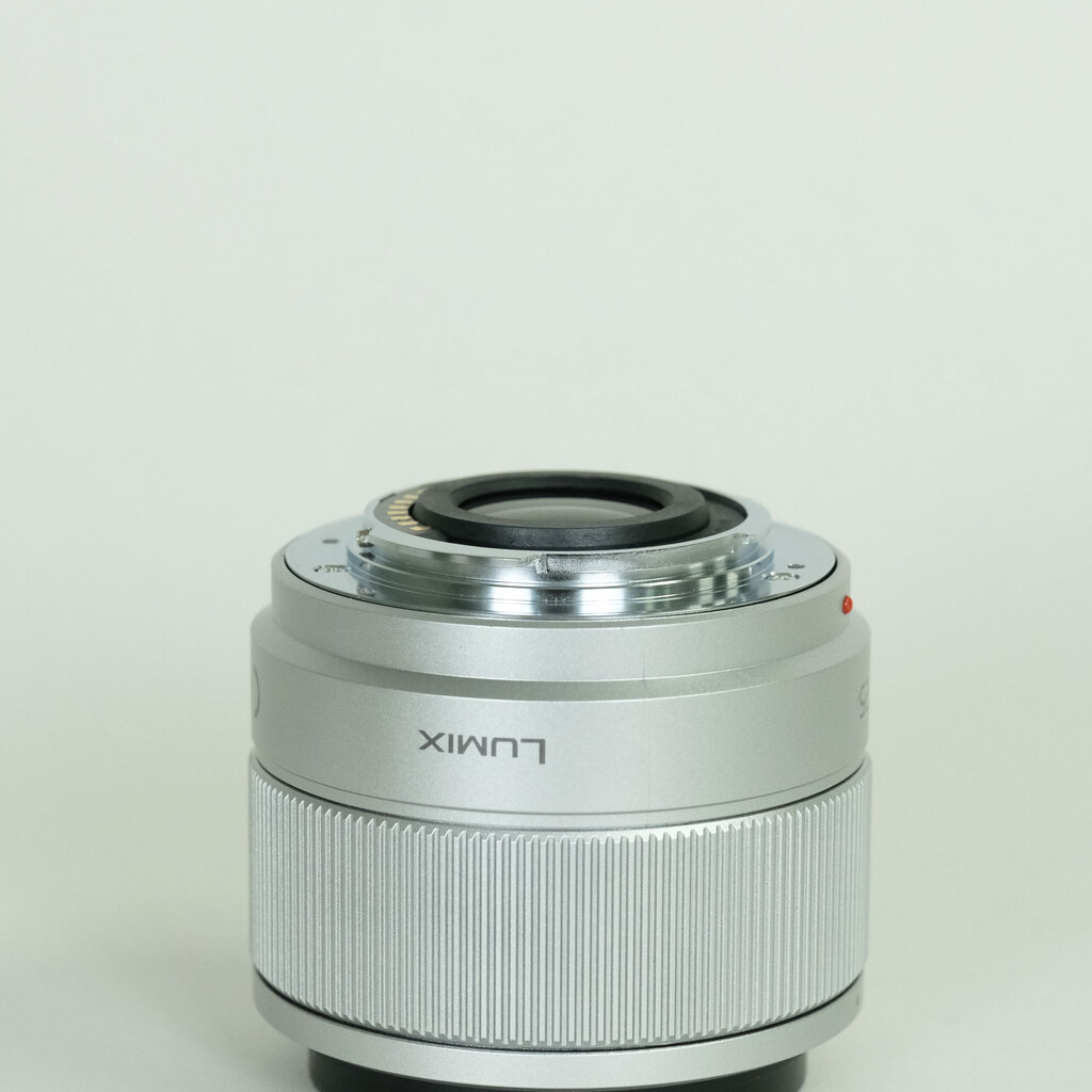 Panasonic LUMIX G 25mm F1.7 ASPH.