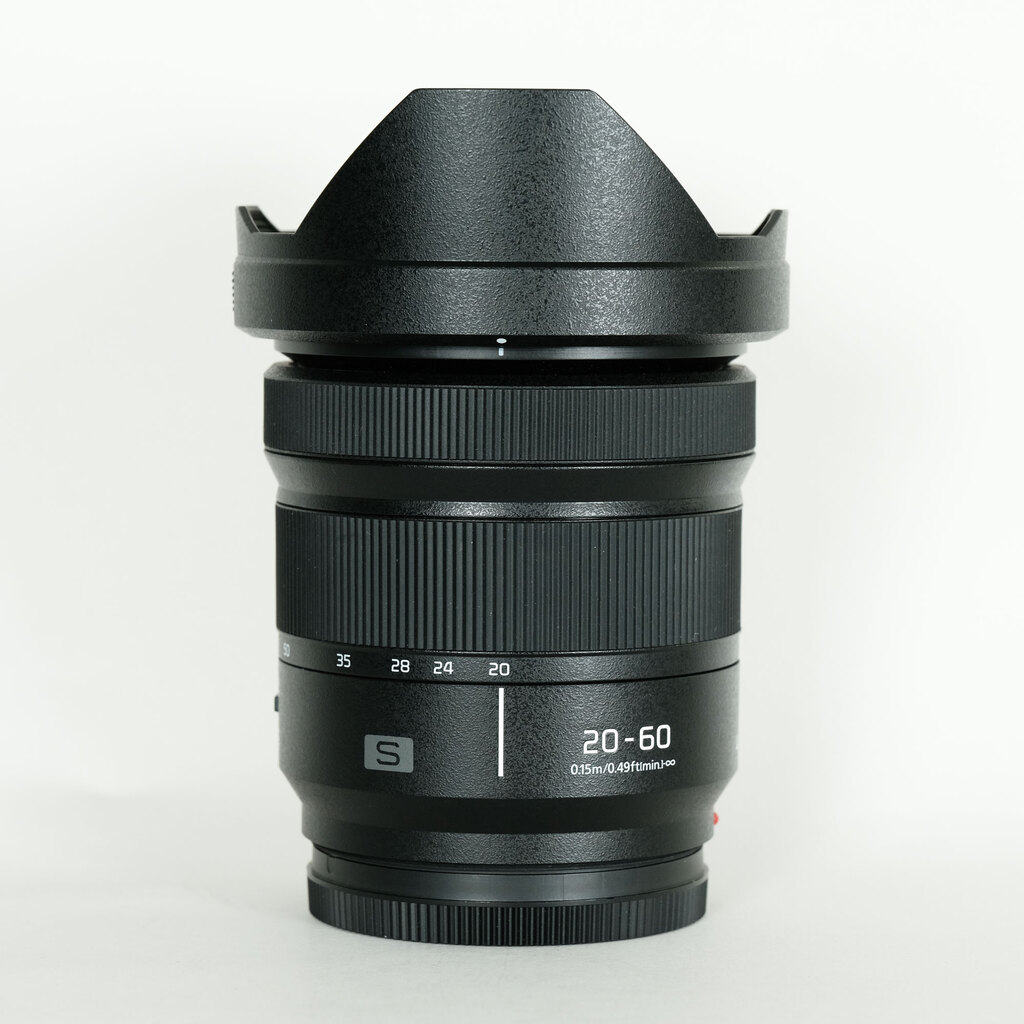 Panasonic LUMIX S 20-60mm F3.5-5.6 Panasonic LUMIX S 20-60mm F3.5-5.6