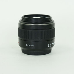 Panasonic LEICA DG SUMMILUX 25mm F1.4 ASPH. H-X025 Panasonic LEICA DG SUMMILUX 25mm F1.4 ASPH. H-X025
