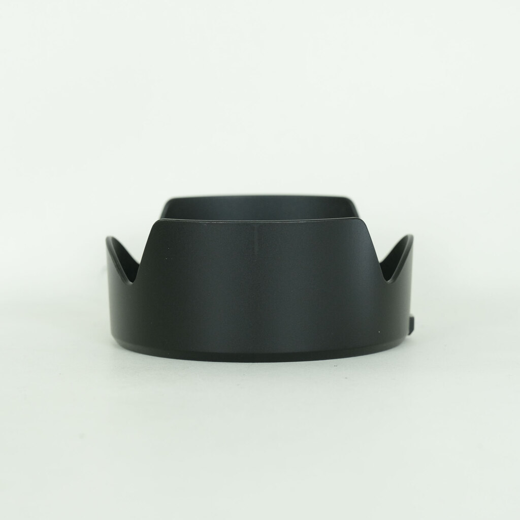 Canon EF-S18-135mm F3.5-5.6 IS USM