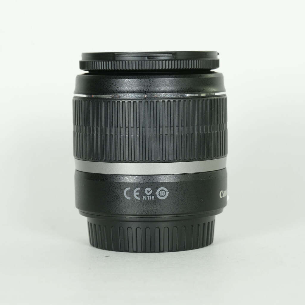 Canon EF-S18-55mm F3.5-5.6 IS Canon EF-S18-55mm F3.5-5.6 IS