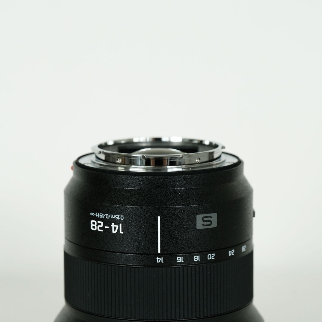 Panasonic LUMIX S 14-28mm F4-5.6 MACRO