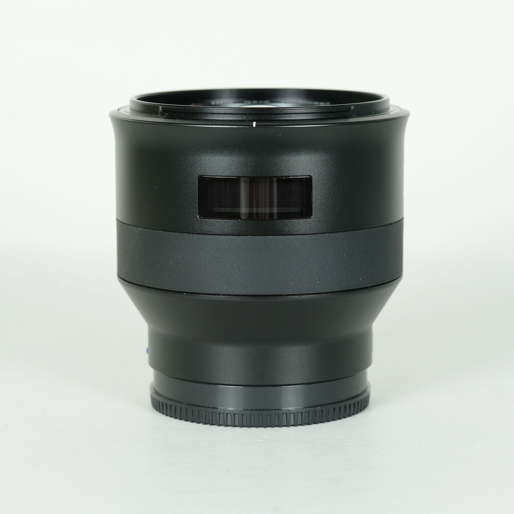 Carl Zeiss Batis 2/25 [�\�j�[E�p]