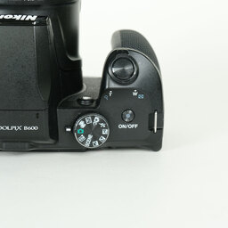 Nikon COOLPIX B600 ブラック Nikon COOLPIX B600 ブラック