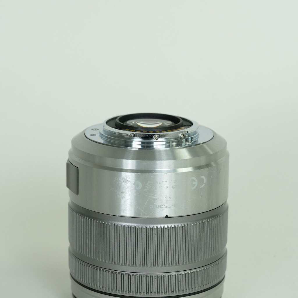 Panasonic LUMIX G VARIO 14-140mm F3.5-5.6 ASPH. POWER O.I.S.  シルバー    H-FS14140-S