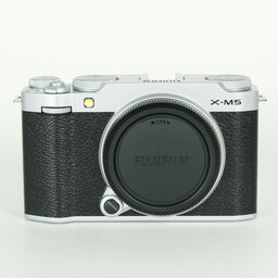 FUJIFILM X-M5 FUJIFILM X-M5
