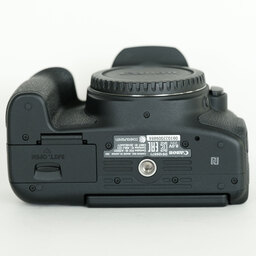 Canon EOS Kiss X8i Canon EOS Kiss X8i