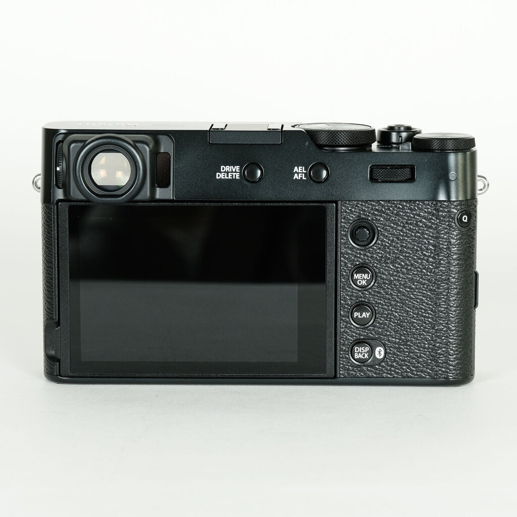 FUJIFILM X100VI
