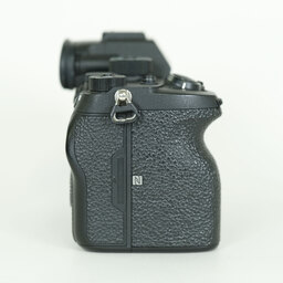 SONY α7RIV ボディ ILCE-7RM4A 【後期モデル 液晶下部にSONYロゴなし】 SONY α7RIV ボディ ILCE-7RM4A 【後期モデル 液晶下部にSONYロゴなし】