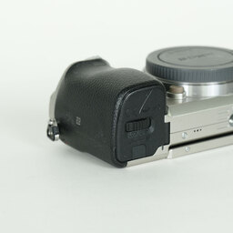 SONY α6000(ILCE-6000) SONY α6000(ILCE-6000)