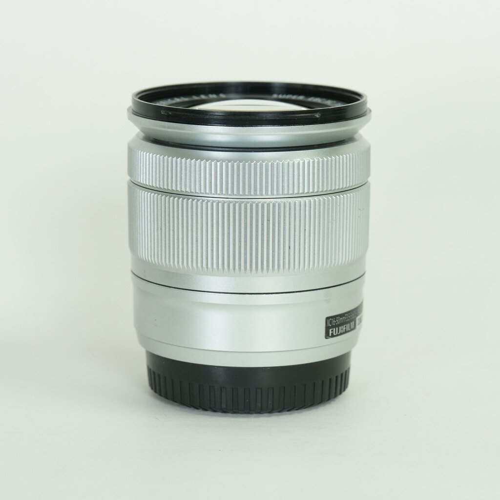 FUJIFILM フジノン XC16-50mm F3.5-5.6 OIS シルバー