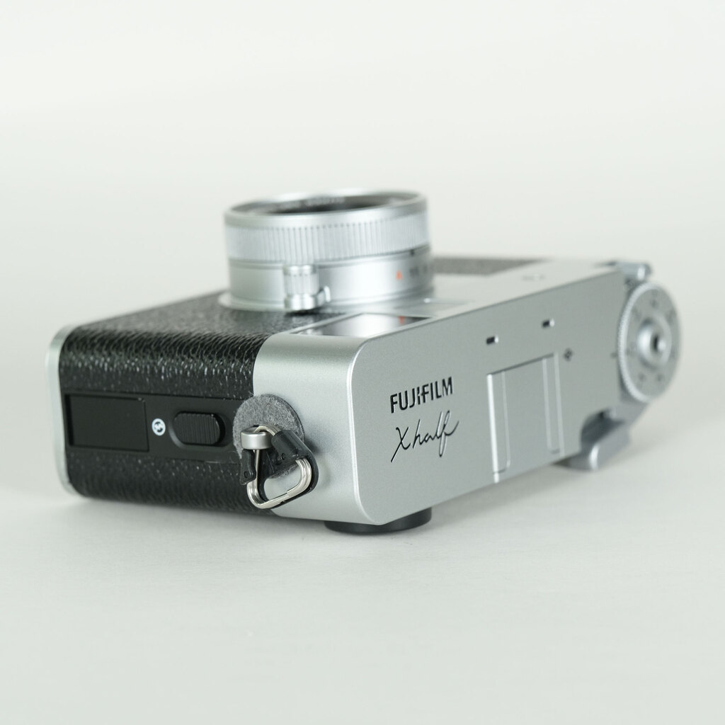 FUJIFILM X half X-HF1の出品 | ONE SCENE（ワンシーン）